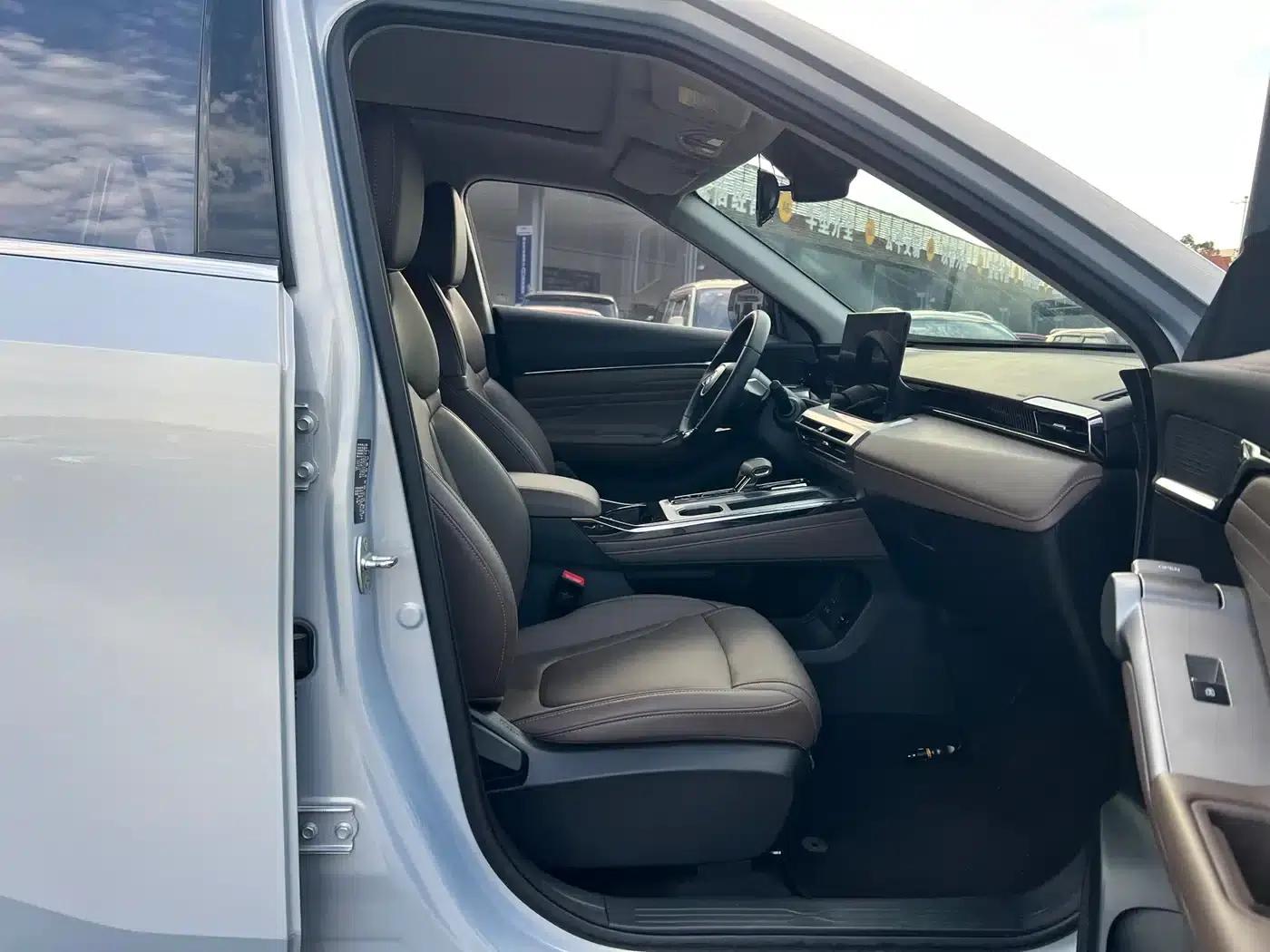 Trumpchi GS4 2024 MAX 1.5T Navigator Edition — миниатюра 9