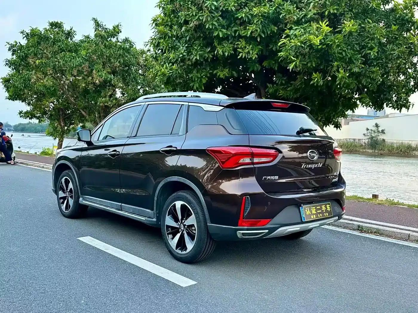 Trumpchi GS4 2018 235T Automatic 2WD Luxury Intelligent Edition — миниатюра 4
