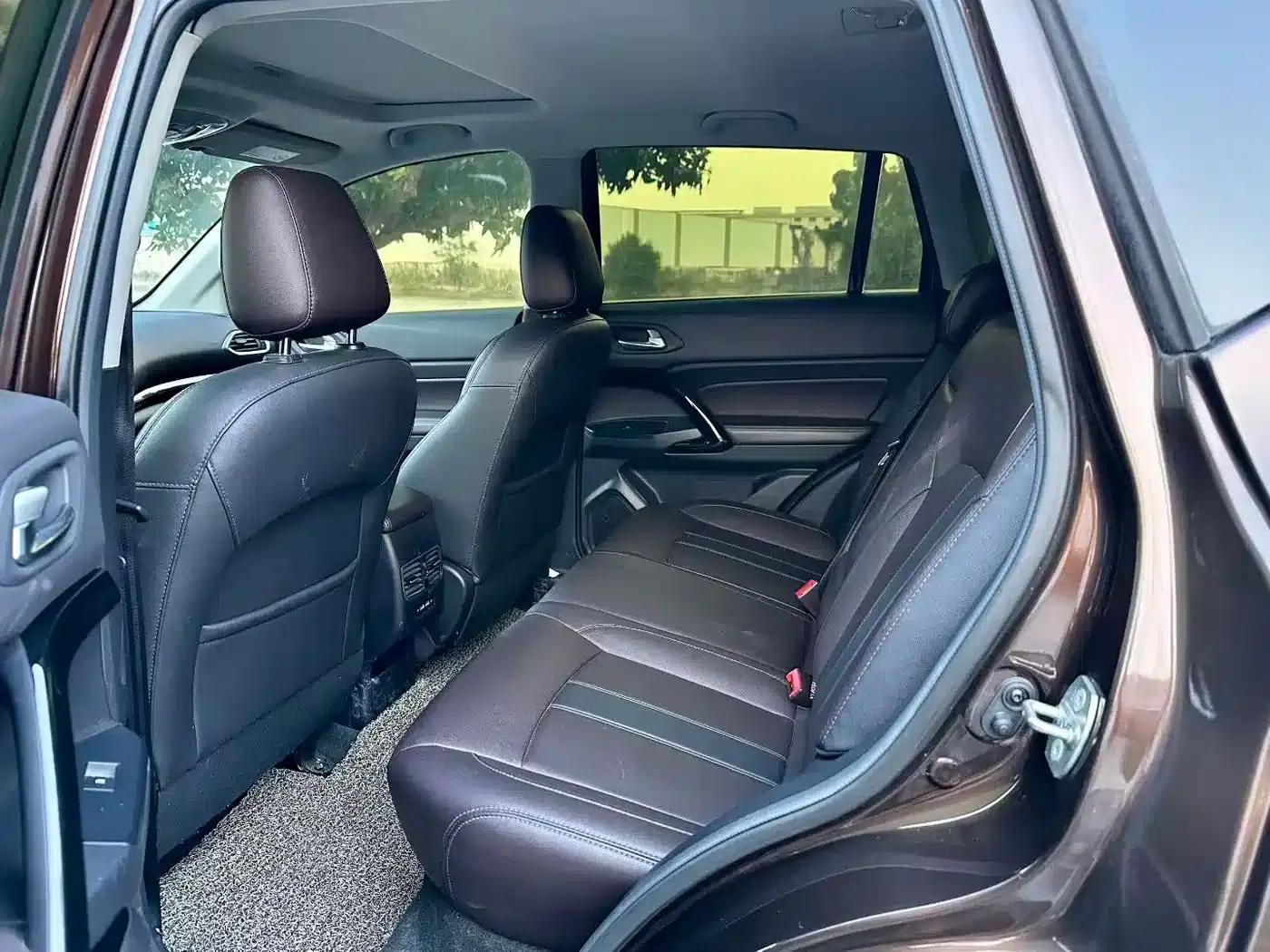 Trumpchi GS4 2018 235T Automatic 2WD Luxury Intelligent Edition — миниатюра 7