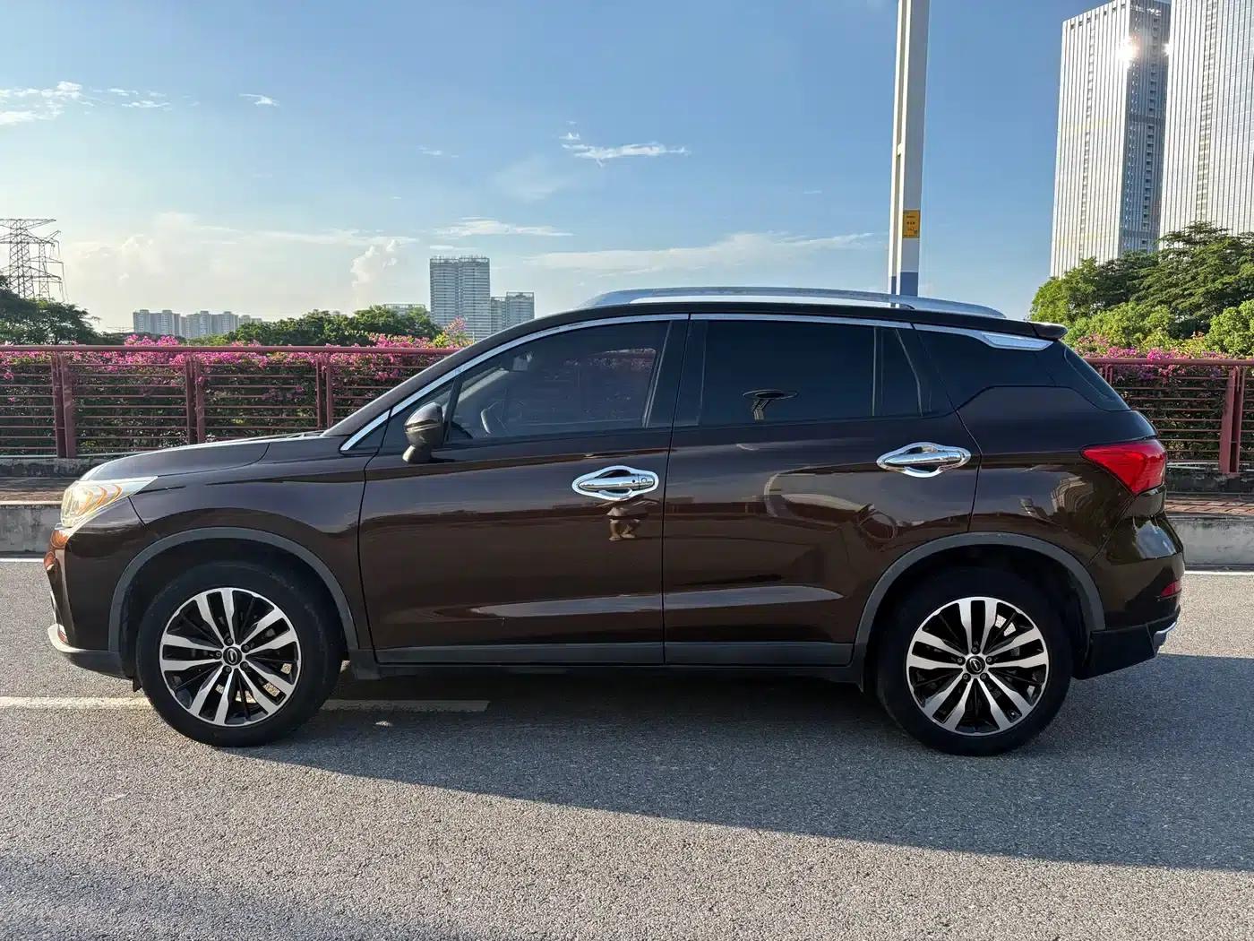 Trumpchi GS4 2016 235T G-DCT Luxury Edition — миниатюра 7