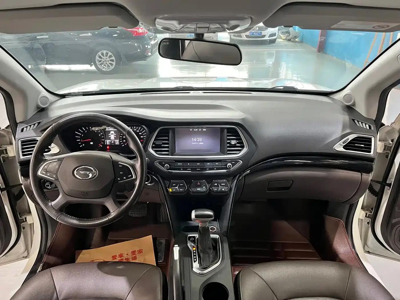 Trumpchi GS4 2015 200T G-DCT Luxury Edition — миниатюра 5