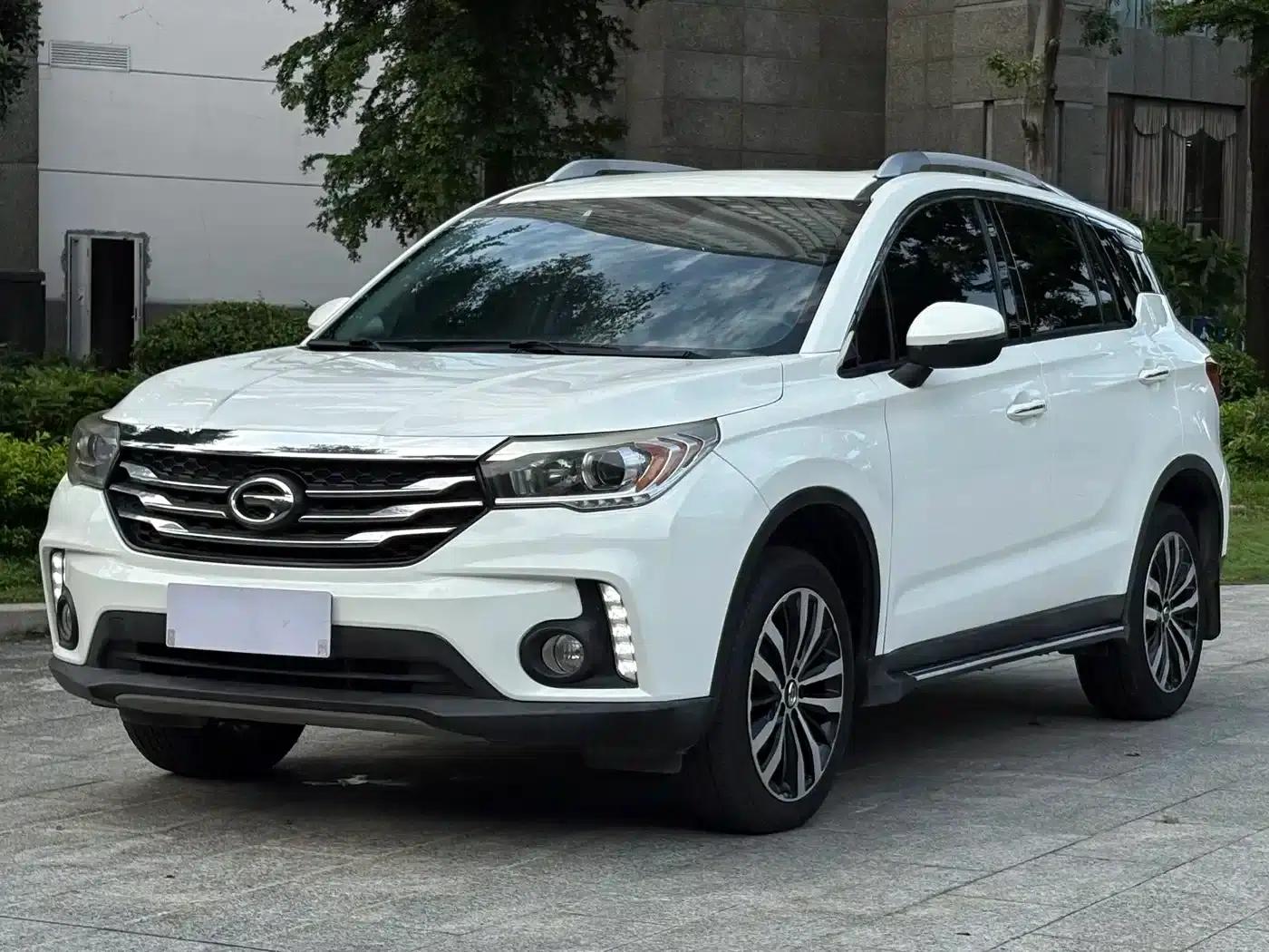 Trumpchi GS4 2015 200T G-DCT Luxury Edition — миниатюра 1