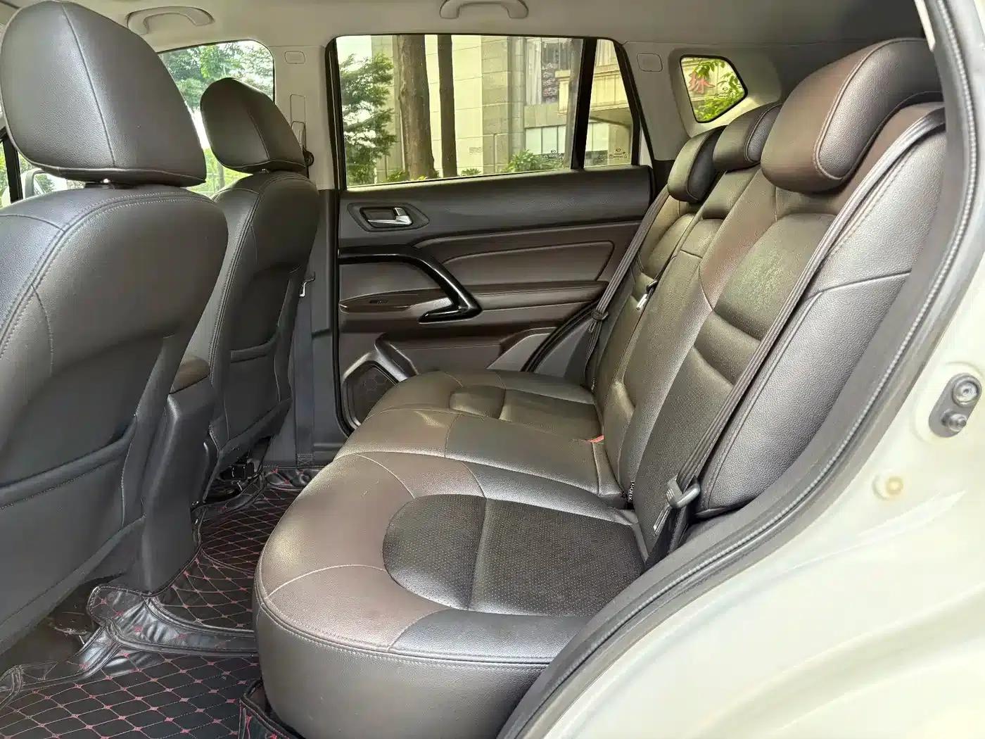 Trumpchi GS4 2015 200T G-DCT Luxury Edition — миниатюра 8