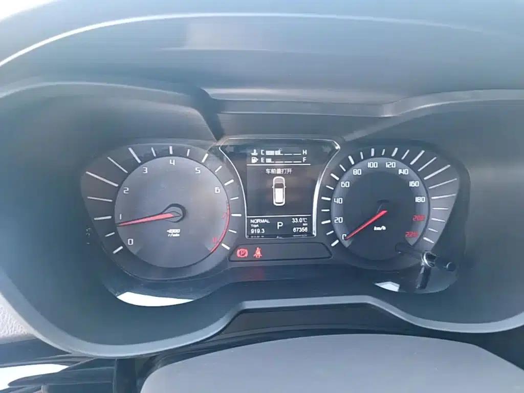 Trumpchi GS4 2017 235T Automatic 2WD Luxury Intelligent Edition — миниатюра 12