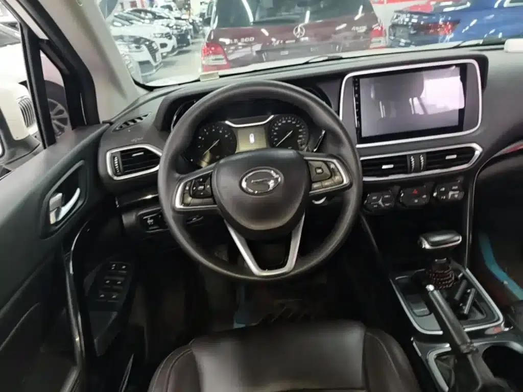 Trumpchi GS4 2018 200T G-DCT 2WD Elite Edition — миниатюра 17