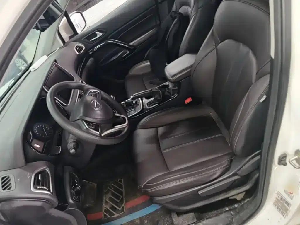 Trumpchi GS4 2018 200T G-DCT 2WD Elite Edition — миниатюра 22