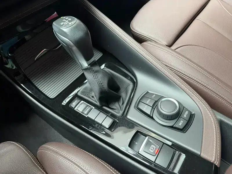 BMW X1 2018 sDrive18Li Fashion Edition — миниатюра 13