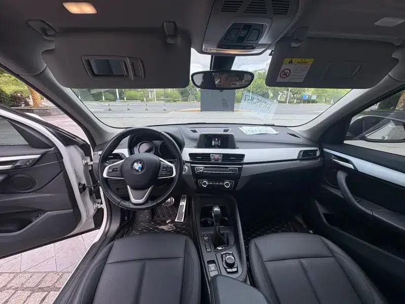 BMW X1 2019 sDrive20Li Leading Edition — миниатюра 8