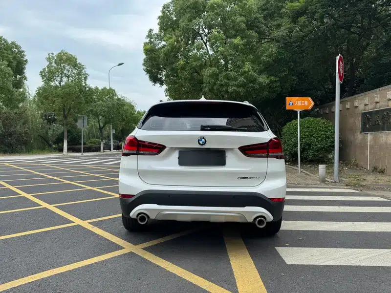 BMW X1 2021 Facelift xDrive25Li Premium — миниатюра 6