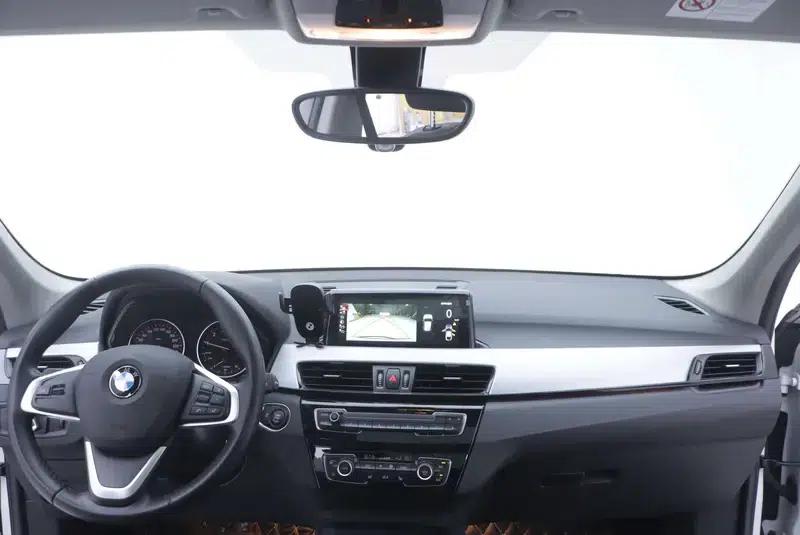 BMW X1 2016 sDrive18Li Premium — миниатюра 12