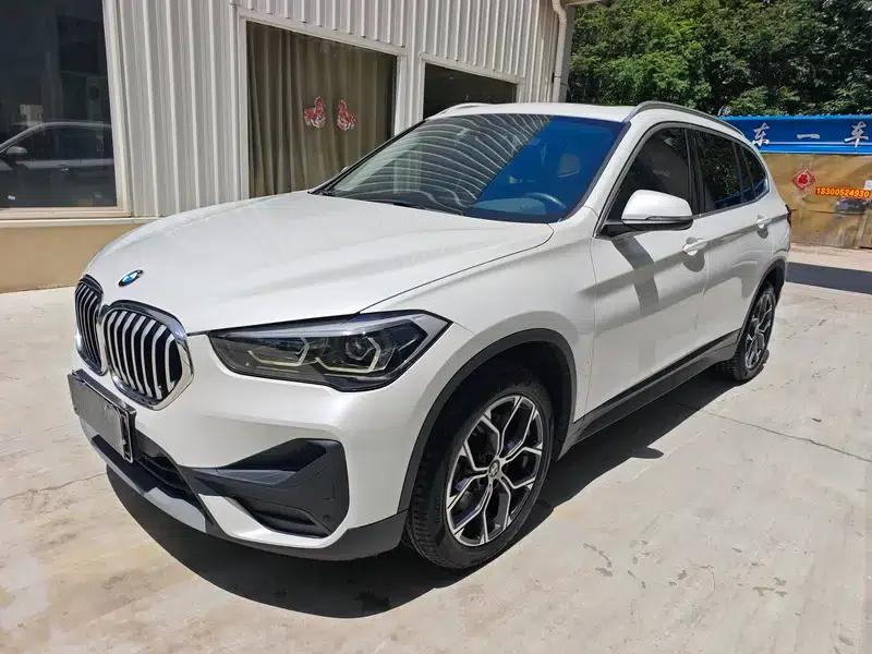 BMW X1 2021 sDrive25Li Leading Edition — миниатюра 1