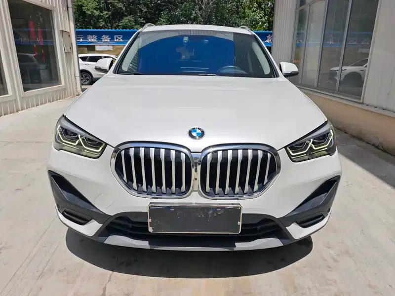BMW X1 2021 sDrive25Li Leading Edition — миниатюра 2