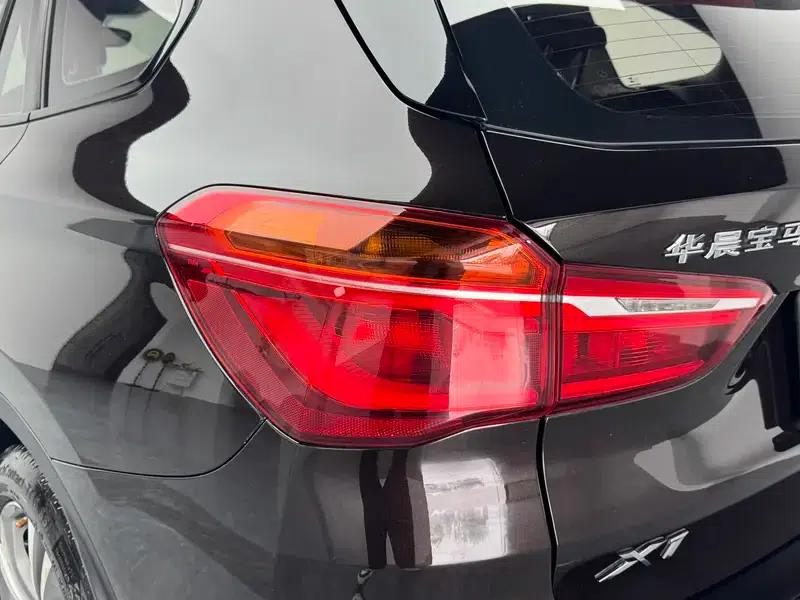 BMW X1 2018 sDrive18Li Premium — миниатюра 13
