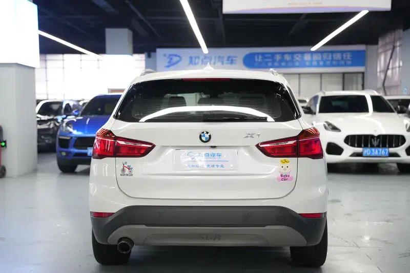 BMW X1 2016 sDrive18Li Premium — миниатюра 5