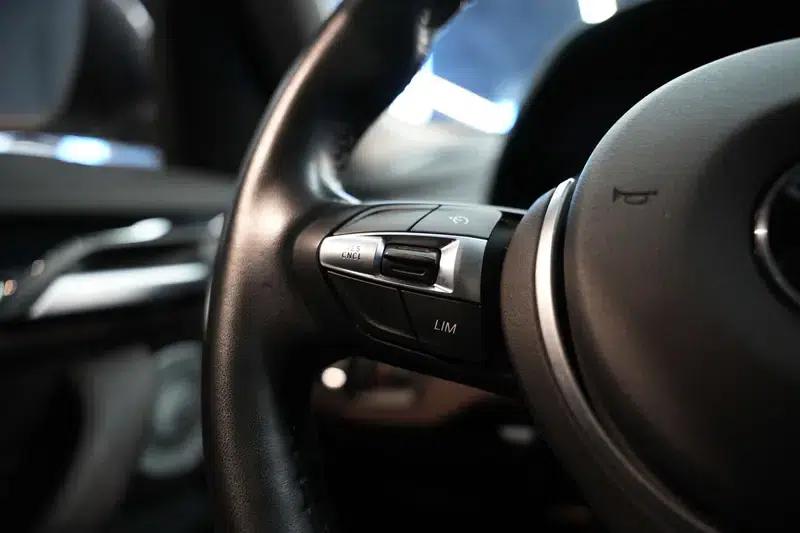 BMW X1 2022 sDrive25Li Leading Edition — миниатюра 18