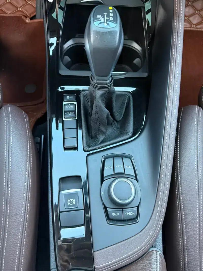 BMW X1 2019 sDrive18Li Premium — миниатюра 8