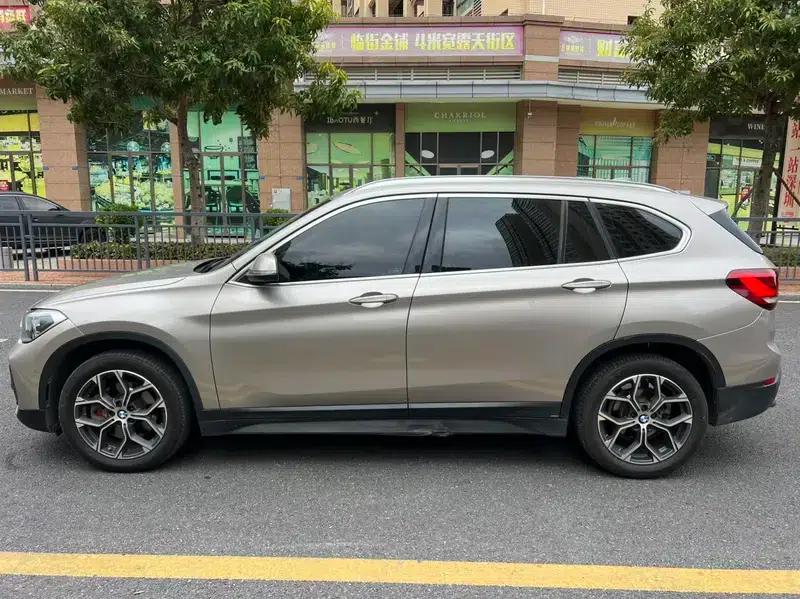 BMW X1 2020 sDrive25Li Leading Edition — миниатюра 4