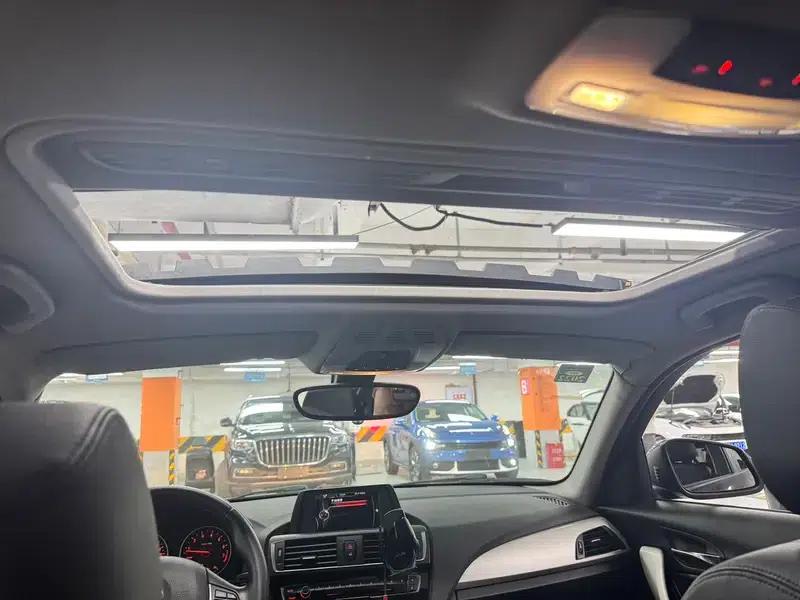 BMW 1 Series (Imported) 2015 118i Leading Edition — миниатюра 14