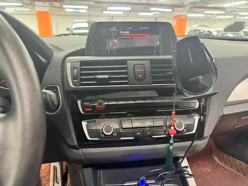 BMW 1 Series (Imported) 2015 118i Leading Edition — миниатюра 8