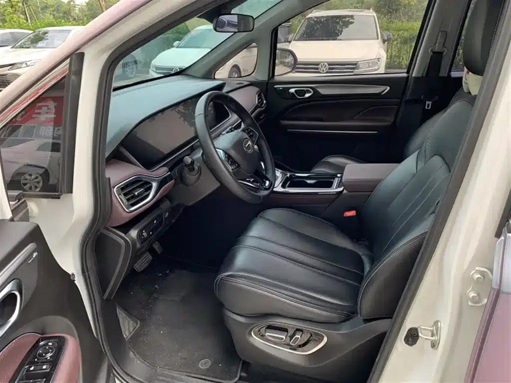 Trumpchi M6 2023 PRO 270T DCT Luxury Edition — миниатюра 4