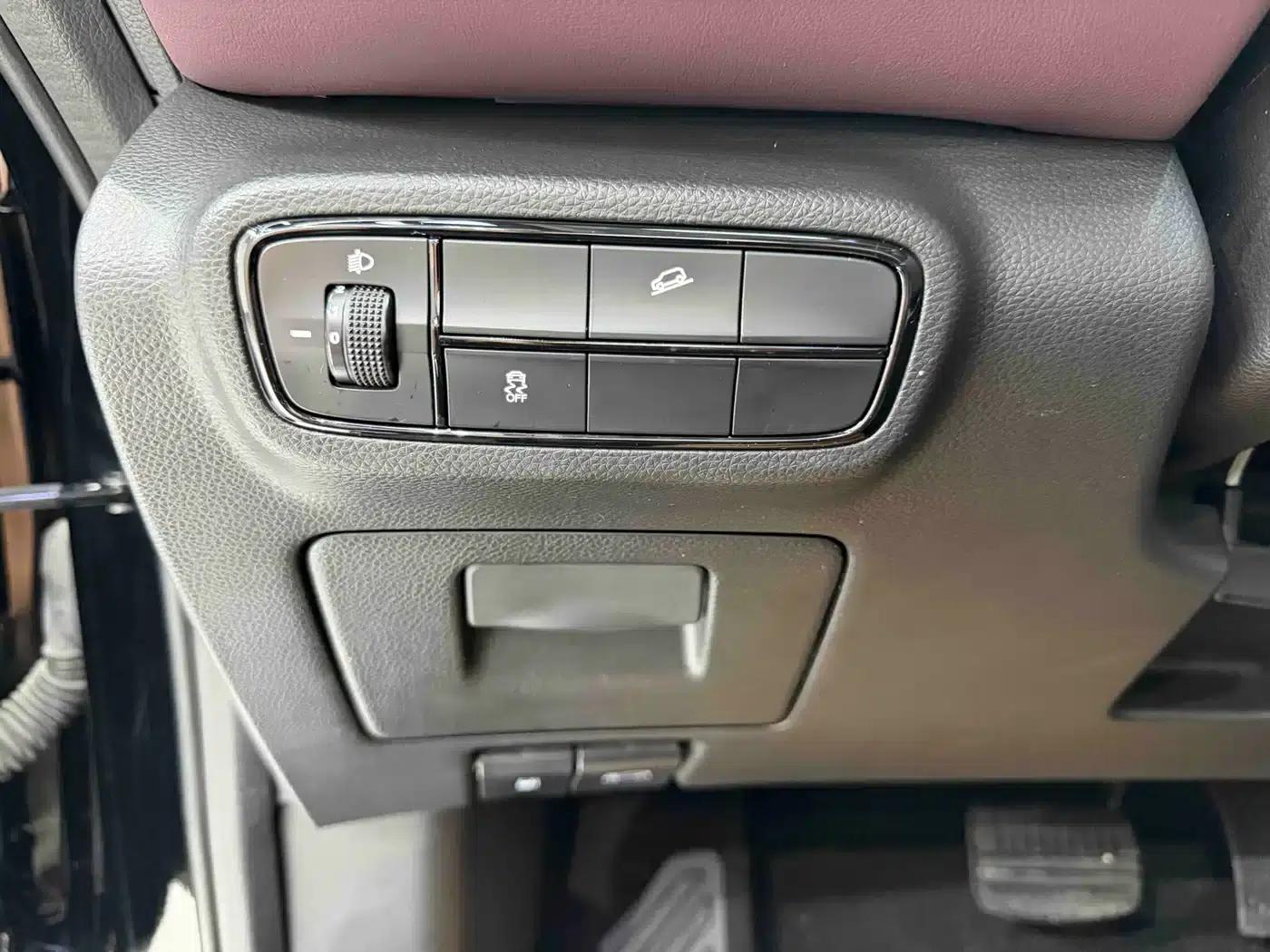 Trumpchi M6 2021 PRO 270T Automatic Luxury Edition — миниатюра 9