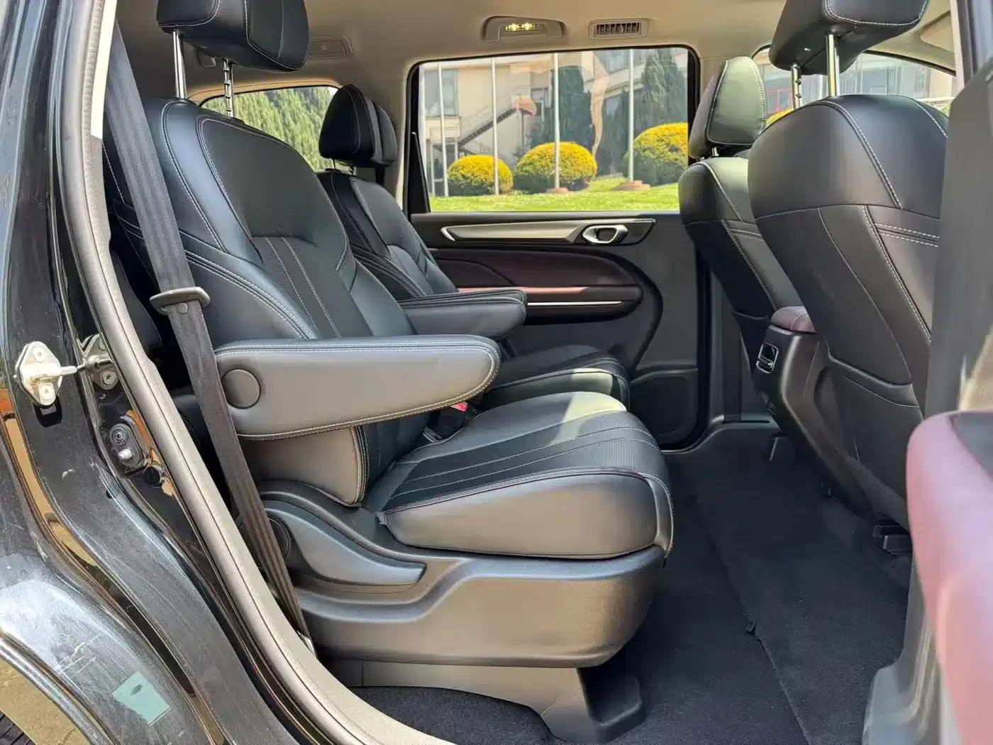 Trumpchi M6 2023 PRO 270T DCT Luxury Edition — миниатюра 17