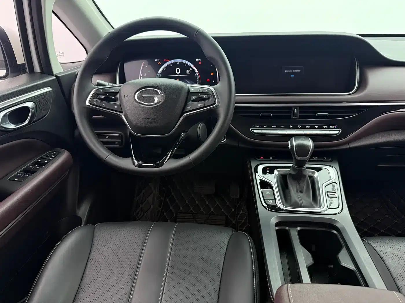 Trumpchi M6 2021 270T DCT Luxury Edition (7-seater) — миниатюра 15