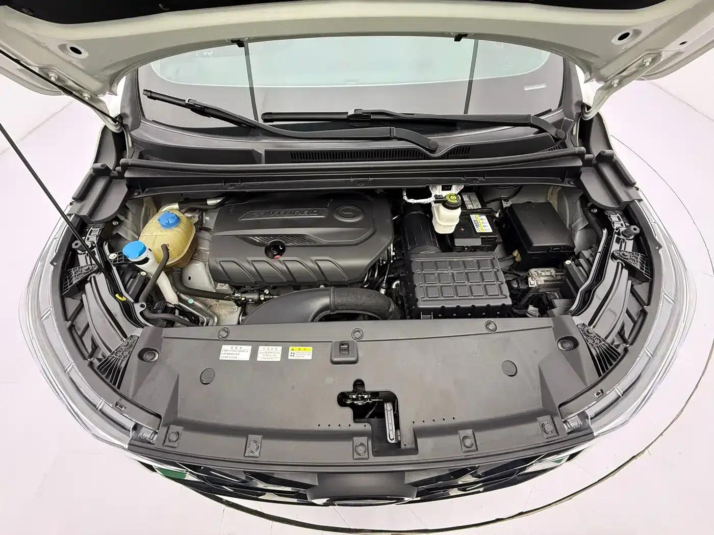Trumpchi M6 2021 270T DCT Luxury Edition (7-seater) — миниатюра 8