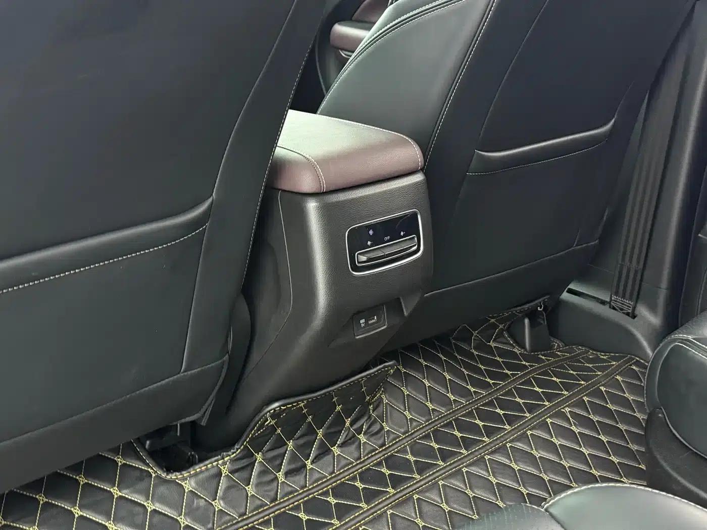 Trumpchi M6 2021 270T DCT Luxury Edition (7-seater) — миниатюра 9