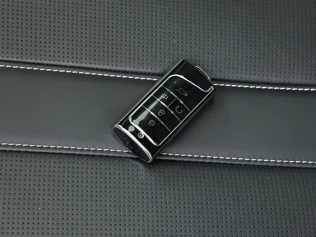Trumpchi M6 2023 PRO 270T DCT Luxury Edition — миниатюра 12