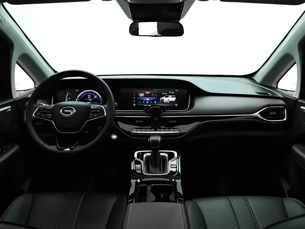 Trumpchi M6 2023 PRO 270T DCT Luxury Edition — миниатюра 15