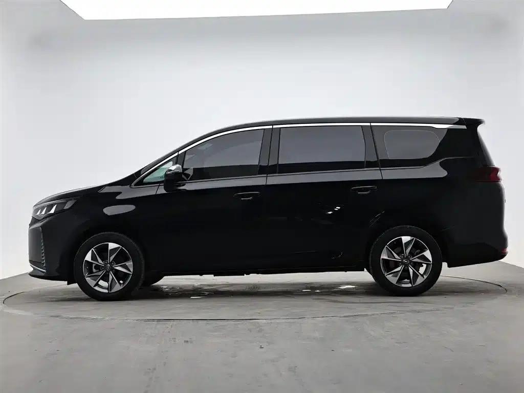 Trumpchi M6 2023 PRO 270T DCT Luxury Edition — миниатюра 6
