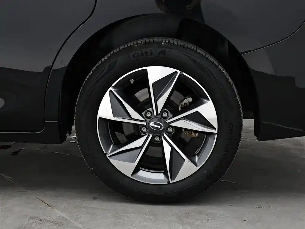 Trumpchi M6 2023 PRO 270T DCT Luxury Edition — миниатюра 9