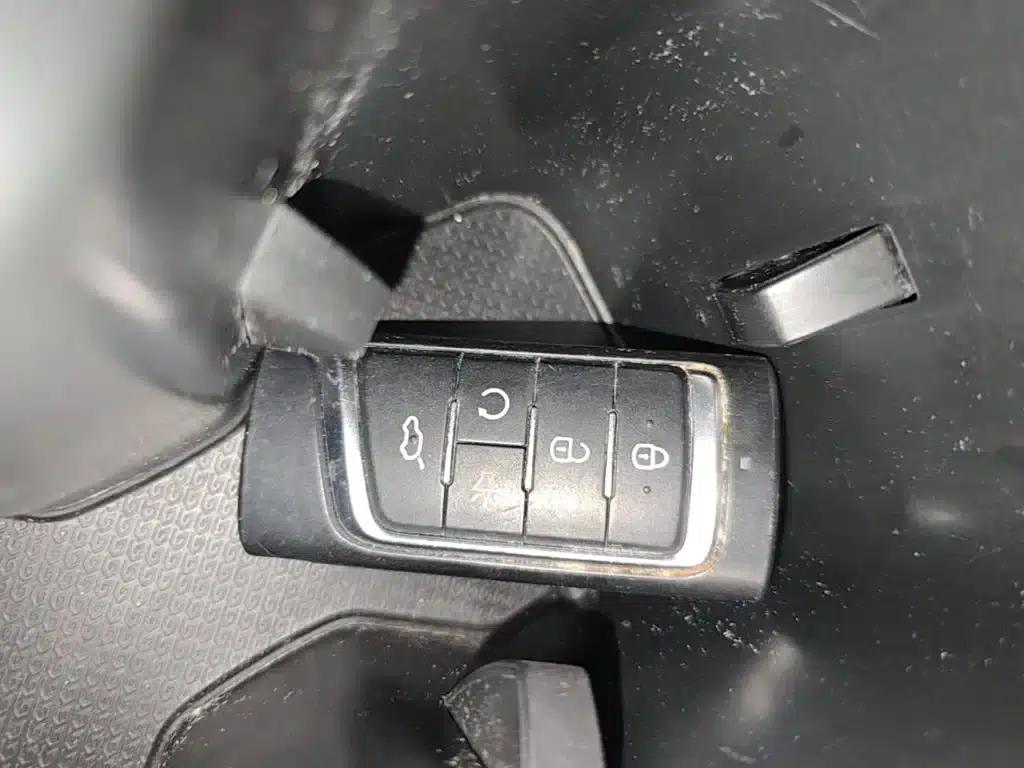 Trumpchi M6 2023 PRO 270T DCT Luxury Edition — миниатюра 9