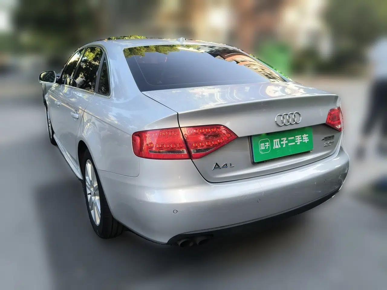 Audi A4L 2012 2.0 TFSI Automatic Technology Model — миниатюра 4
