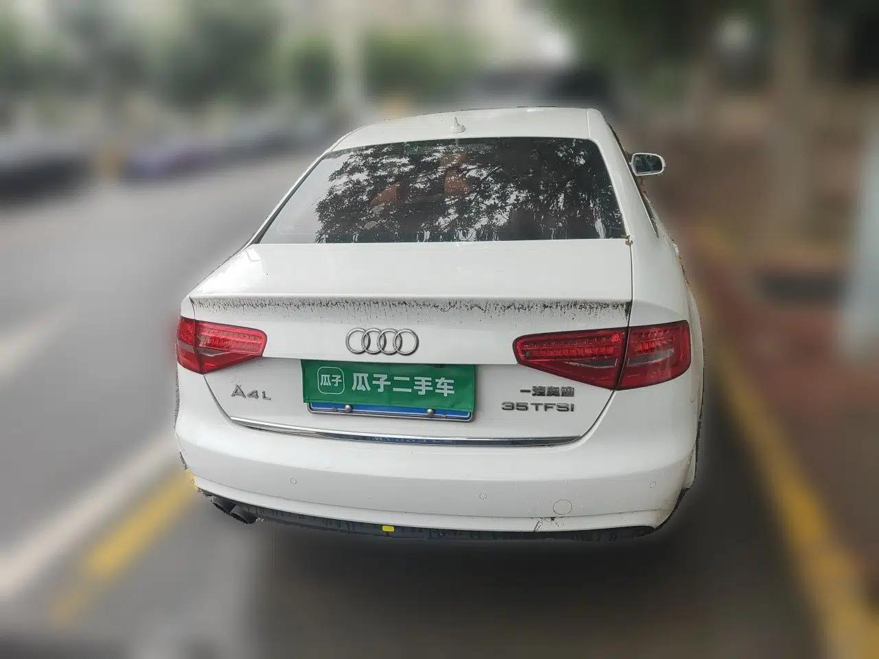 Audi A4L 2015 35 TFSI Automatic Comfort Model — миниатюра 5