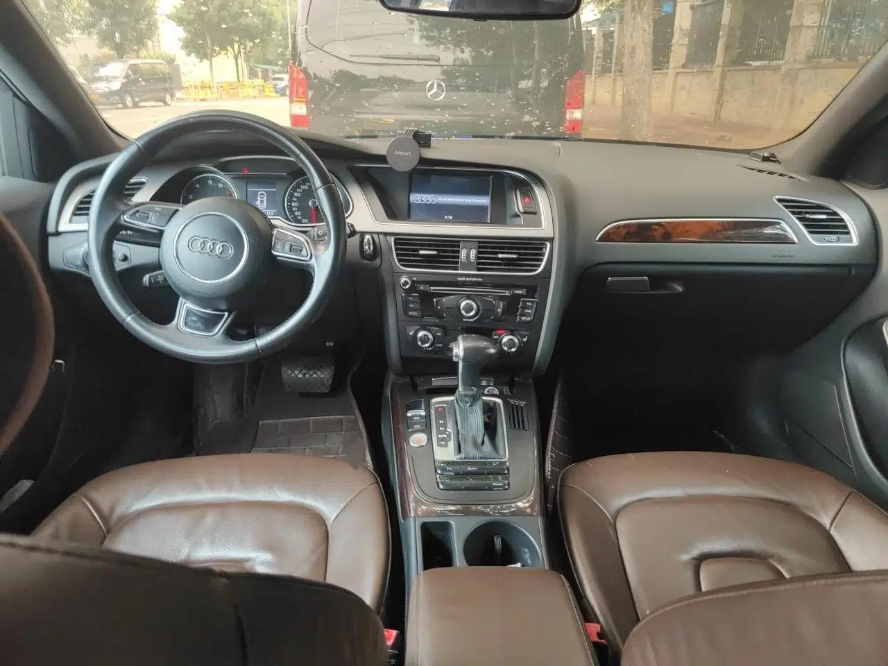 Audi A4L 2015 35 TFSI Automatic Comfort Model — миниатюра 9