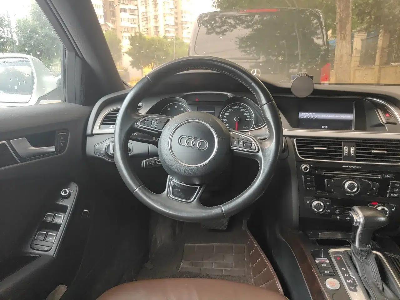 Audi A4L 2015 35 TFSI Automatic Comfort Model — миниатюра 10