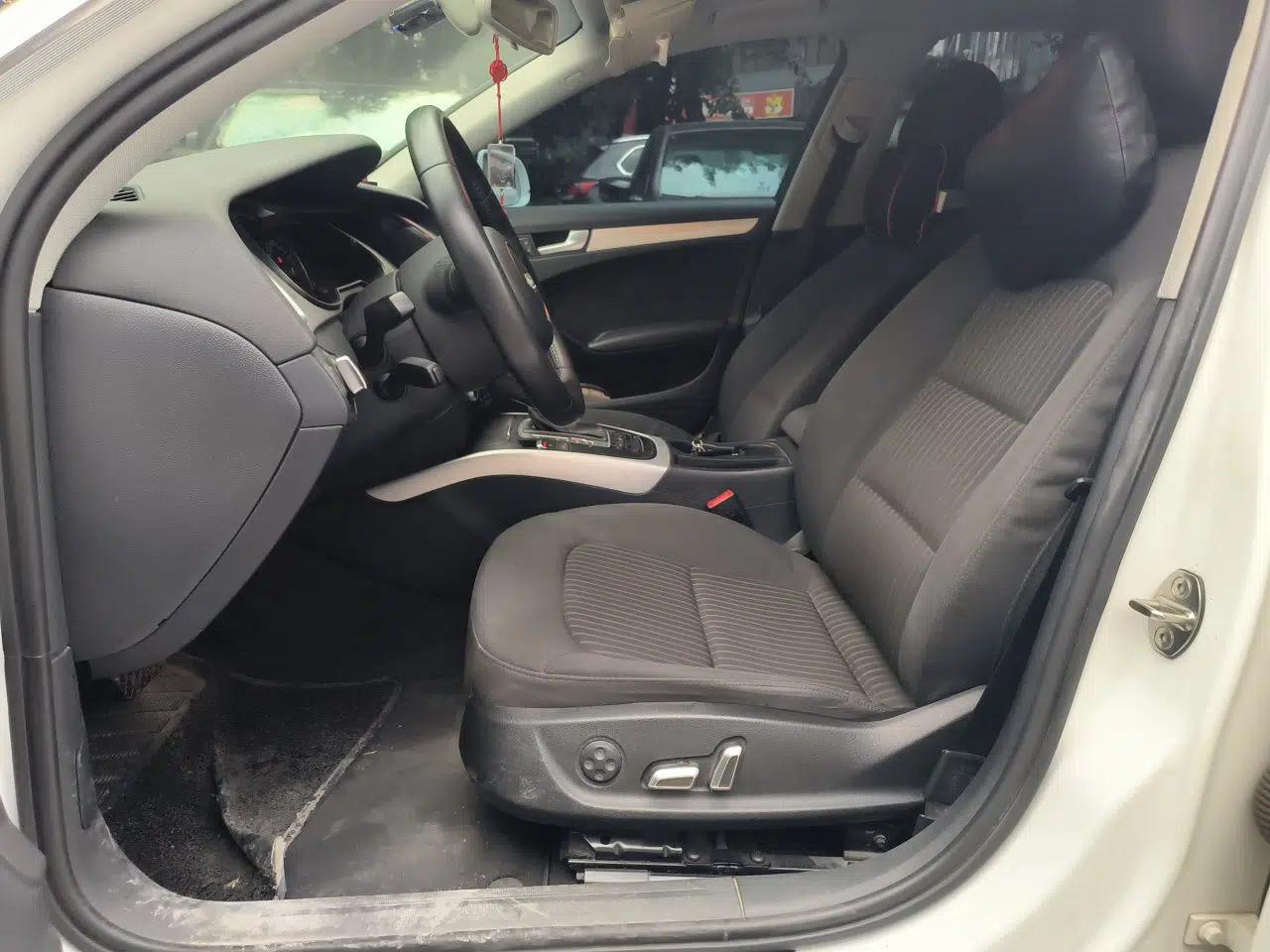 Audi A4L 2015 35 TFSI Automatic Standard Model — миниатюра 14