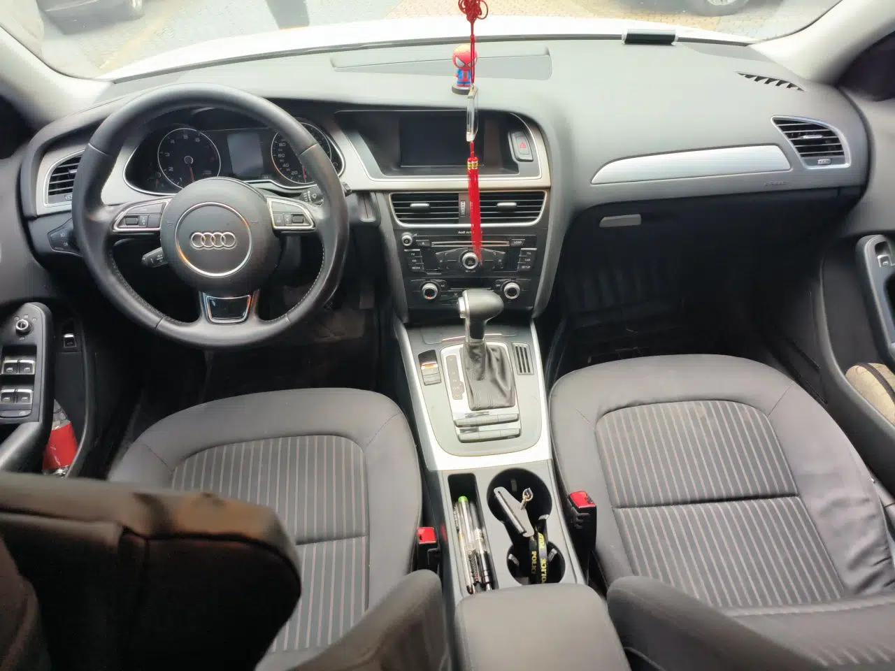 Audi A4L 2015 35 TFSI Automatic Standard Model — миниатюра 18