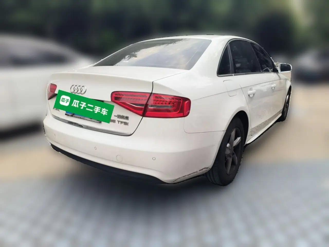 Audi A4L 2015 35 TFSI Automatic Standard Model — миниатюра 6
