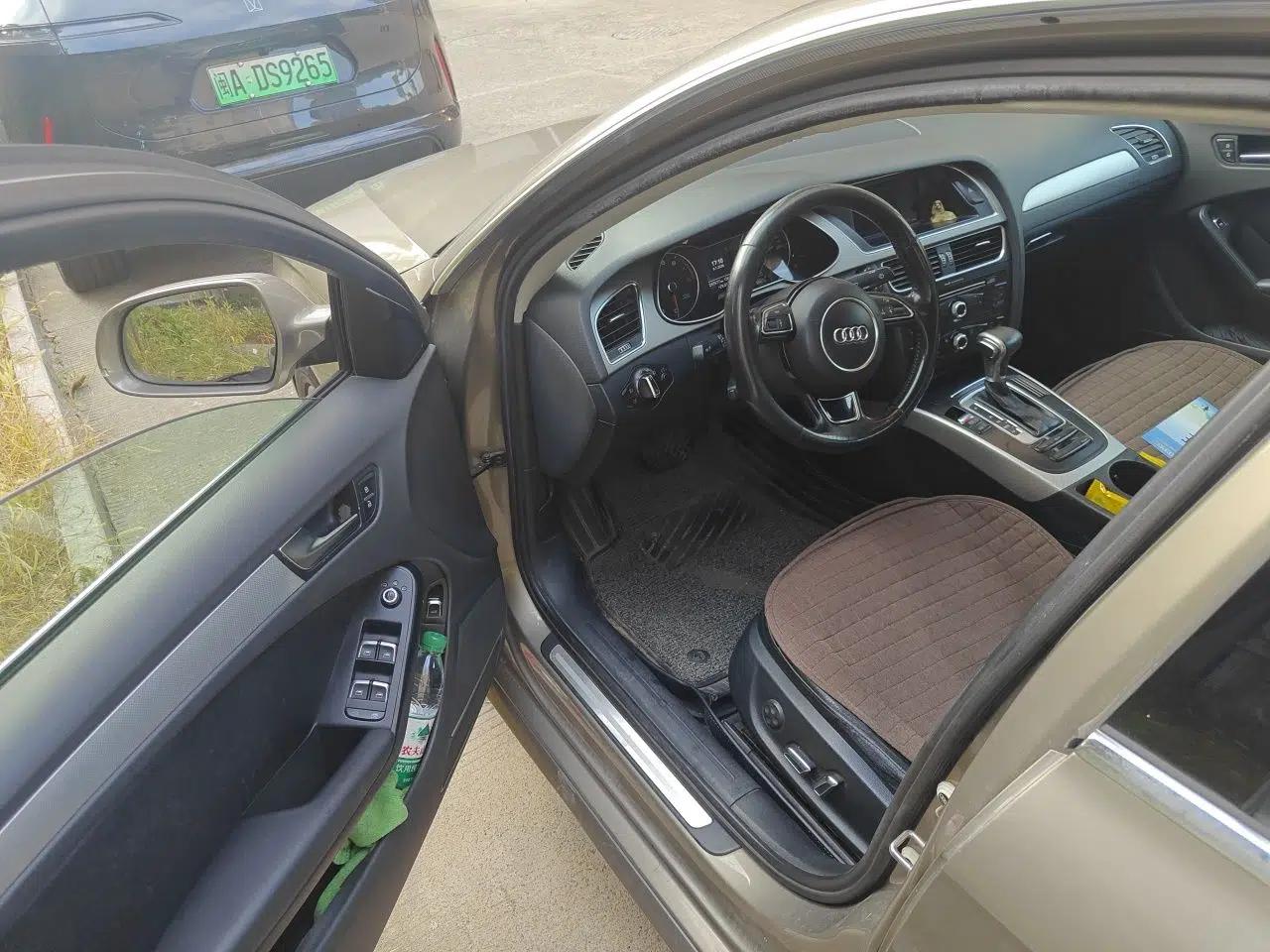 Audi A4L 2013 35 TFSI Automatic Standard Model — миниатюра 16