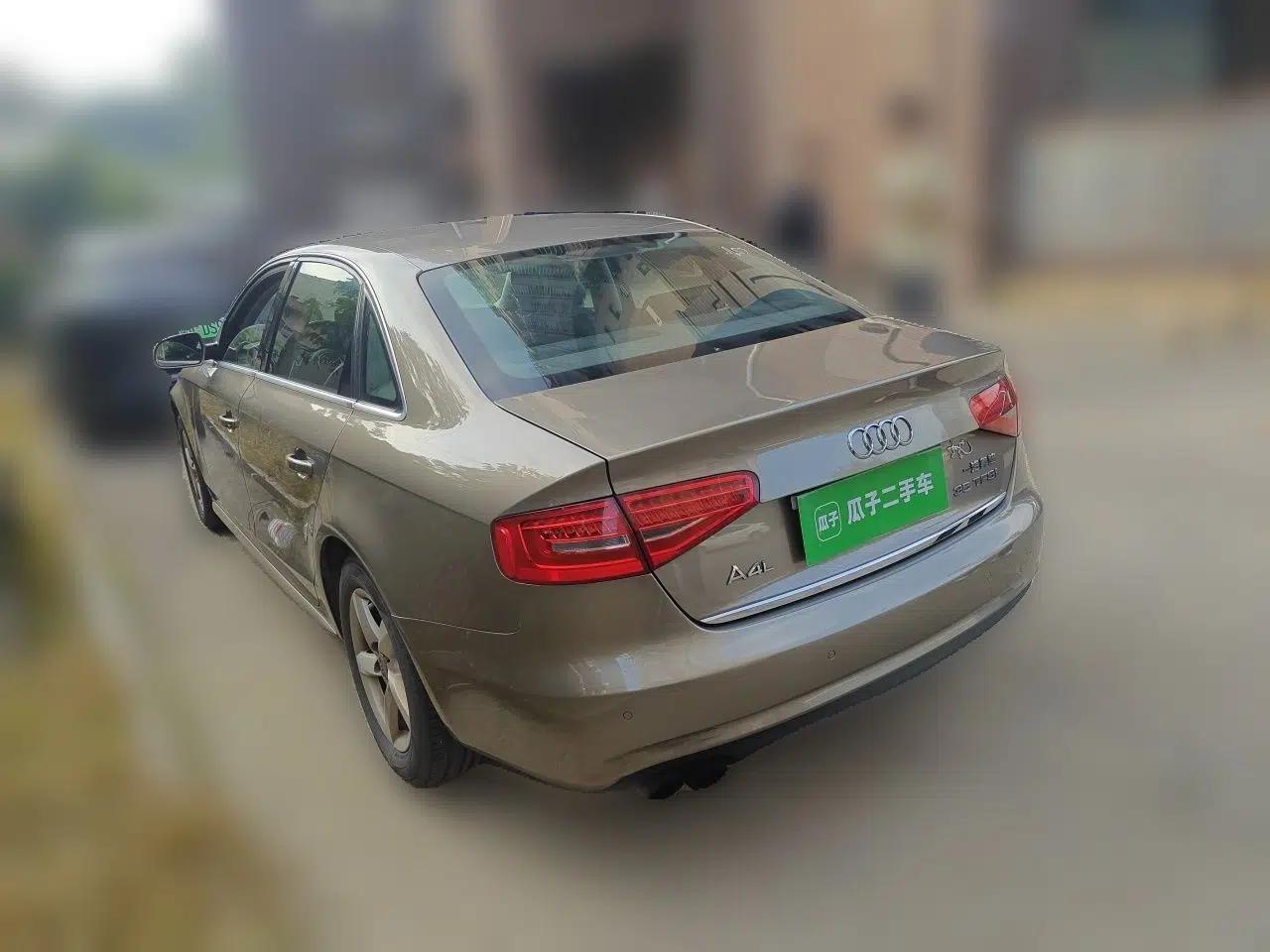 Audi A4L 2013 35 TFSI Automatic Standard Model — миниатюра 4