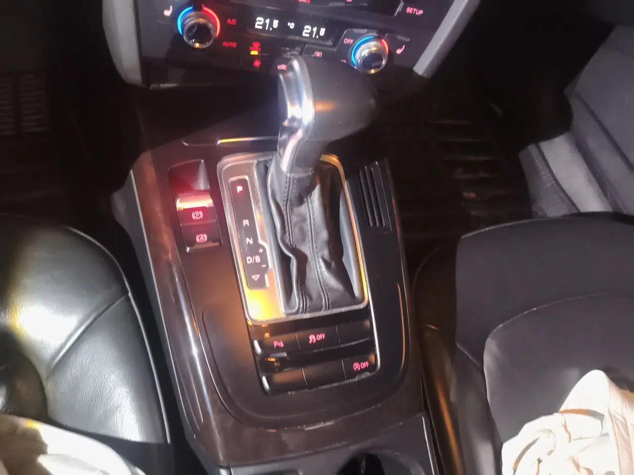 Audi A4L 2015 35 TFSI Automatic Comfort Model — миниатюра 14