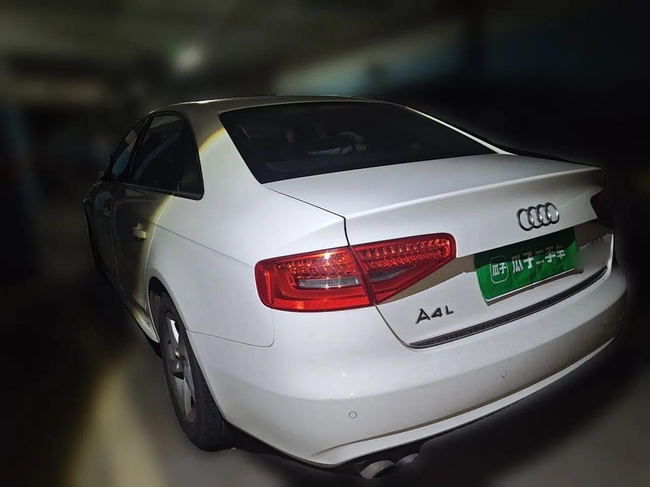 Audi A4L 2013 35 TFSI Automatic Standard Model — миниатюра 4
