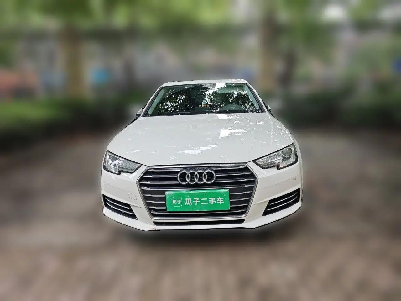 Audi A4L 2018 30th Anniversary Edition 40 TFSI Trendy Model — миниатюра 2