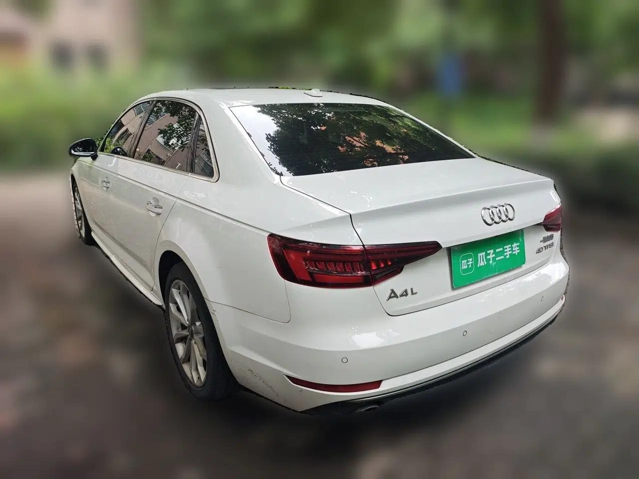 Audi A4L 2018 30th Anniversary Edition 40 TFSI Trendy Model — миниатюра 4