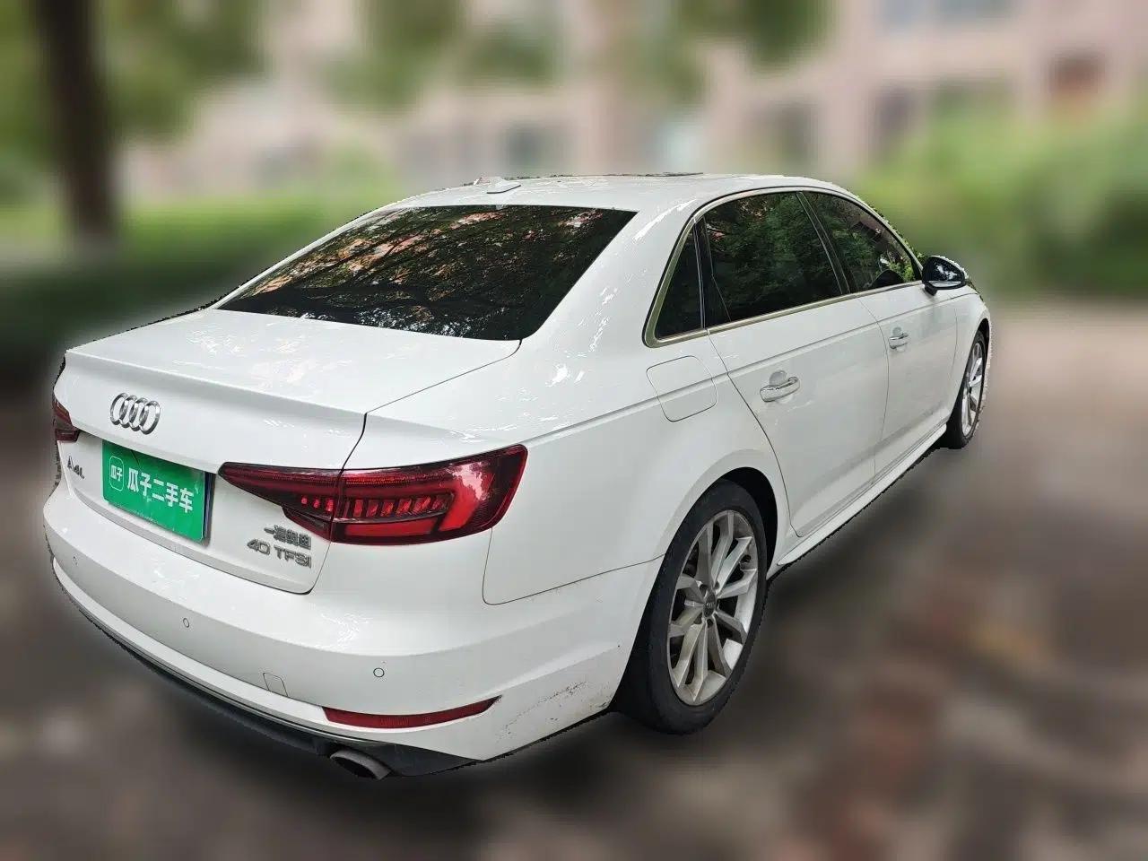 Audi A4L 2018 30th Anniversary Edition 40 TFSI Trendy Model — миниатюра 6