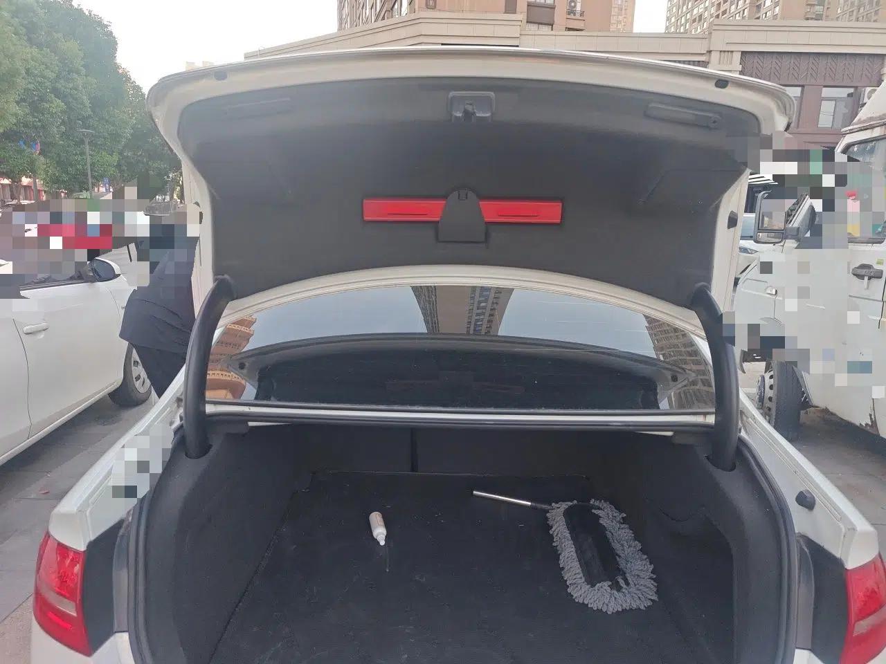 Audi A4L 2013 35 TFSI Automatic Comfort Model — миниатюра 19