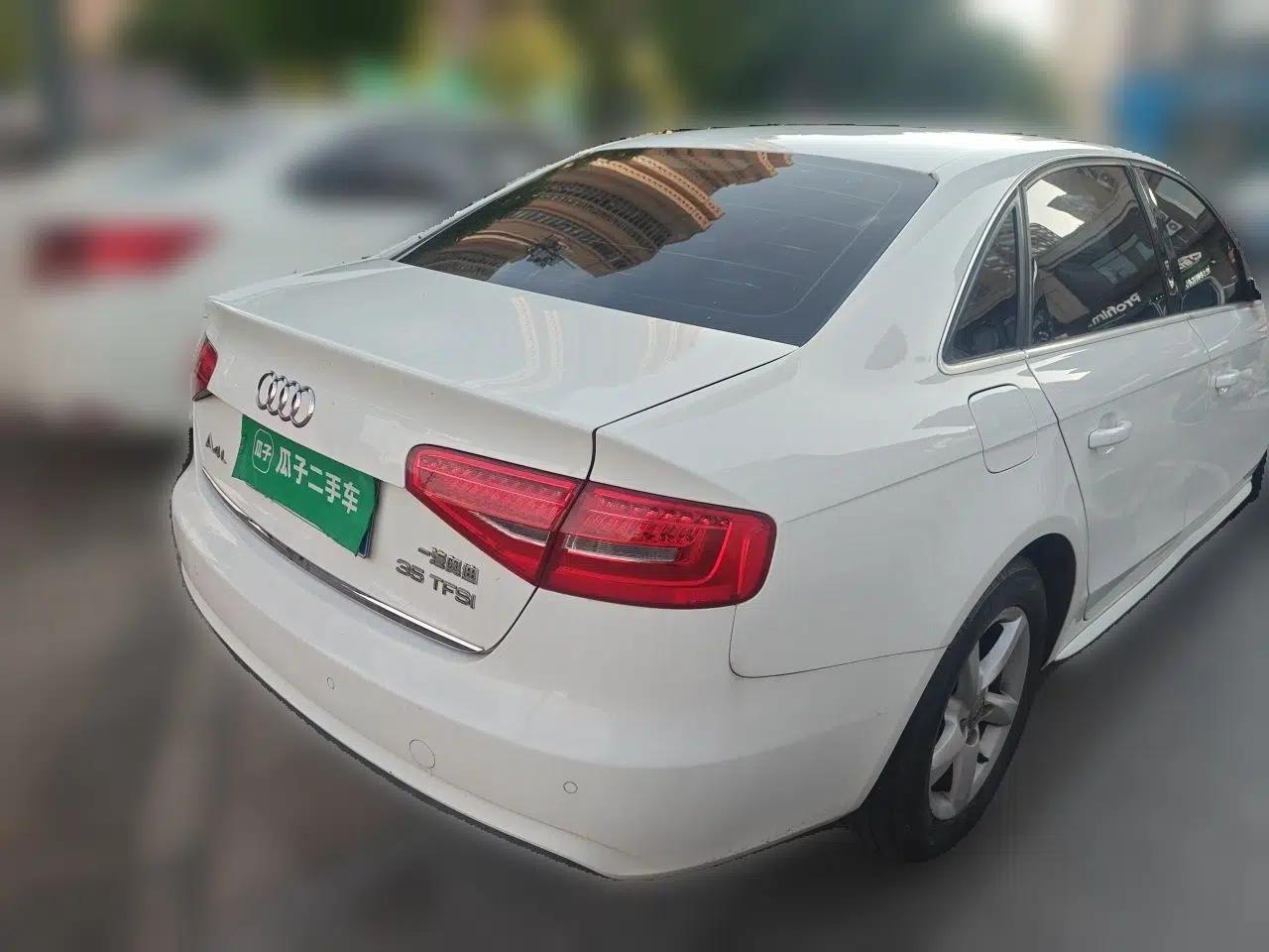 Audi A4L 2013 35 TFSI Automatic Comfort Model — миниатюра 6